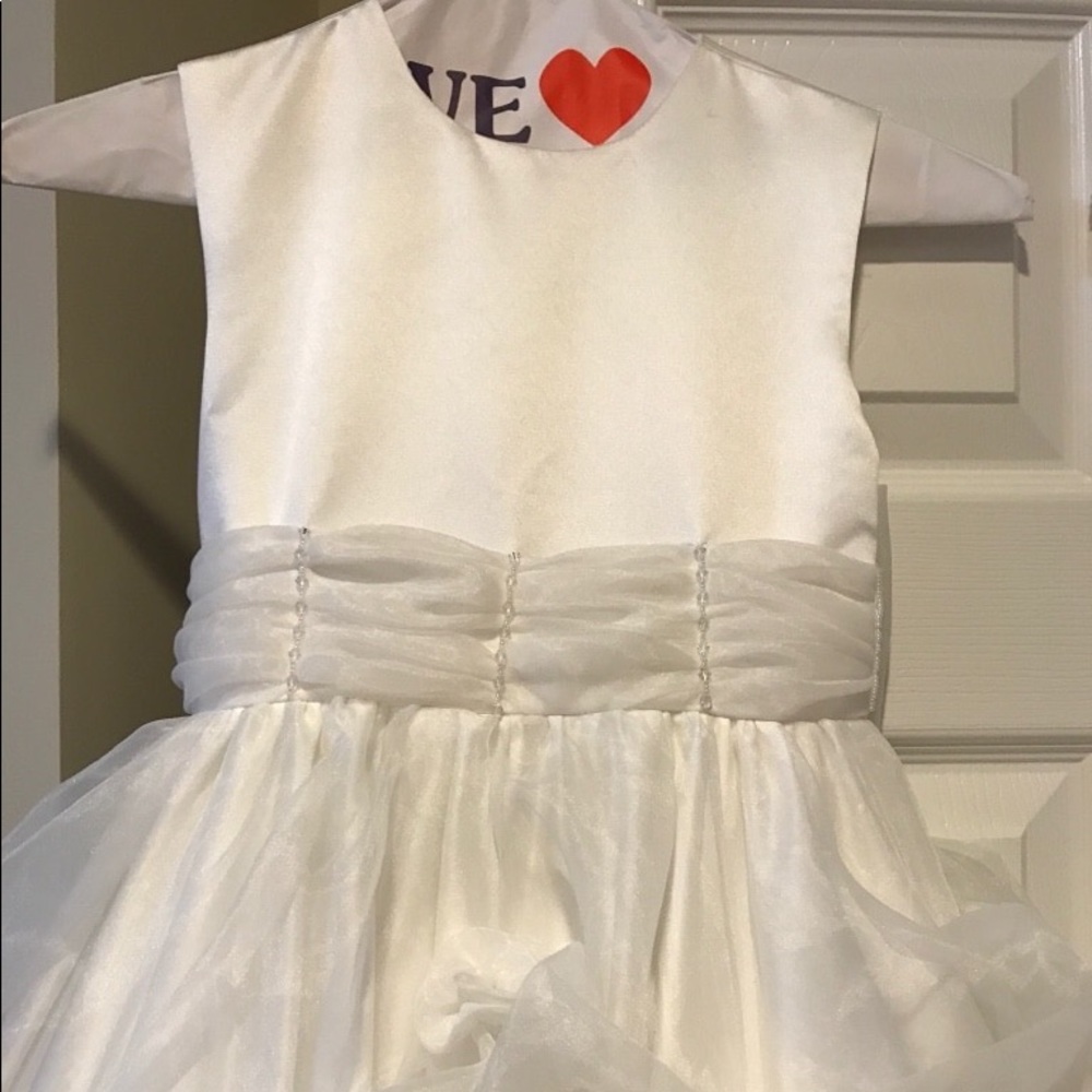 Flower girl/Communion dresses